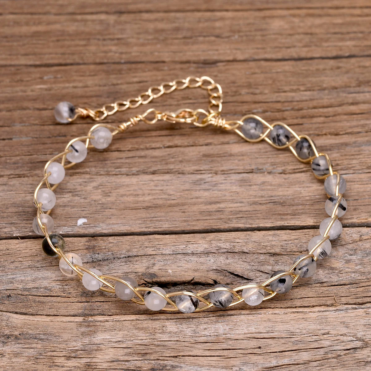 Tourmalinated quartz bracelet for clarity and focus